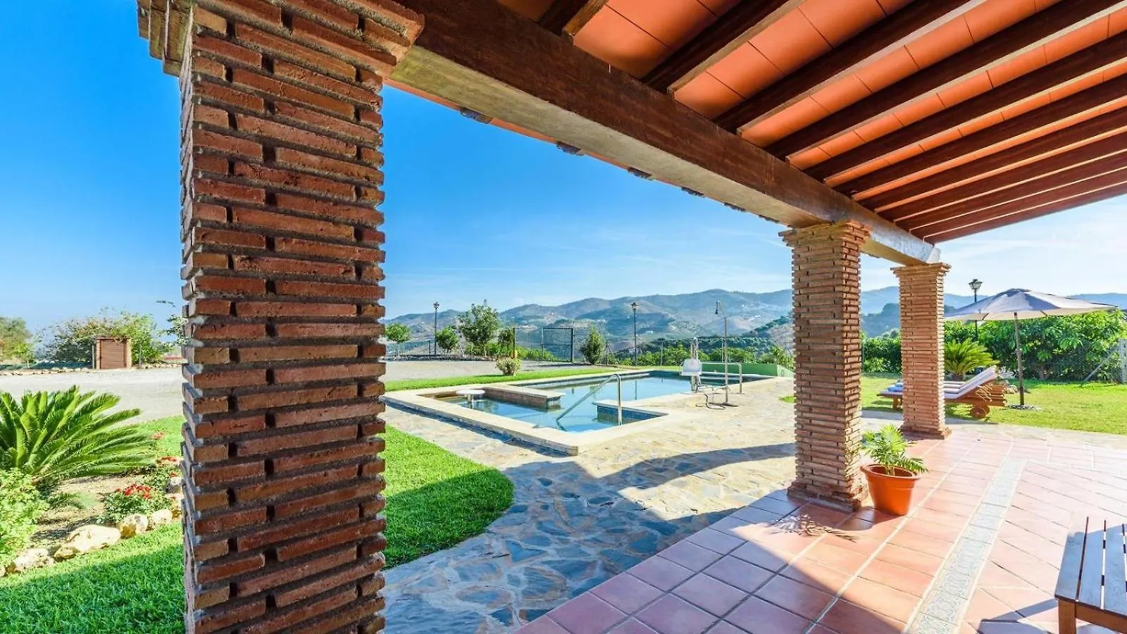 Villa Solgor Benamocarra By Ruralidays Las Zorrillas Holiday home